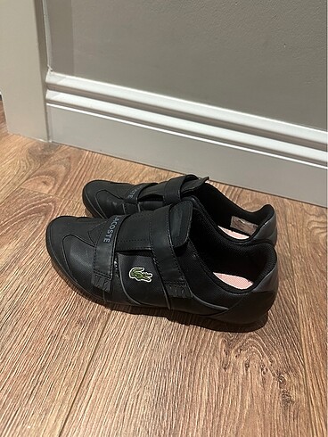 37 Beden Lacoste ayaklabi