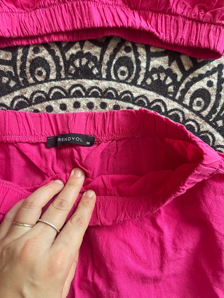 Pembe şort askılı takım - Görsel 2