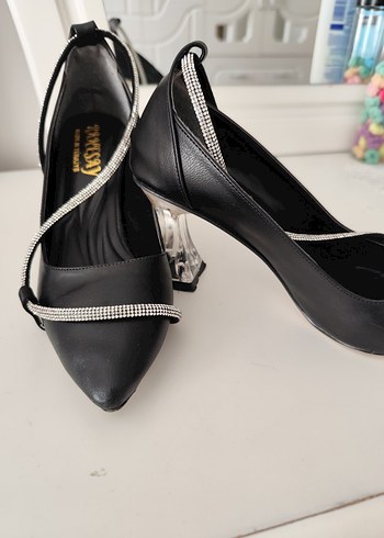 Siyah taşlı Stiletto Topuklu Kadın Ayakkabı - Görsel 2