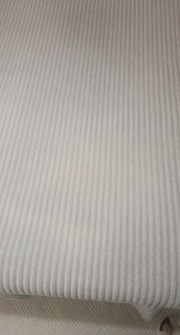 Gri Beyaz Çizgili Yatak Örtüsü - Görsel 3