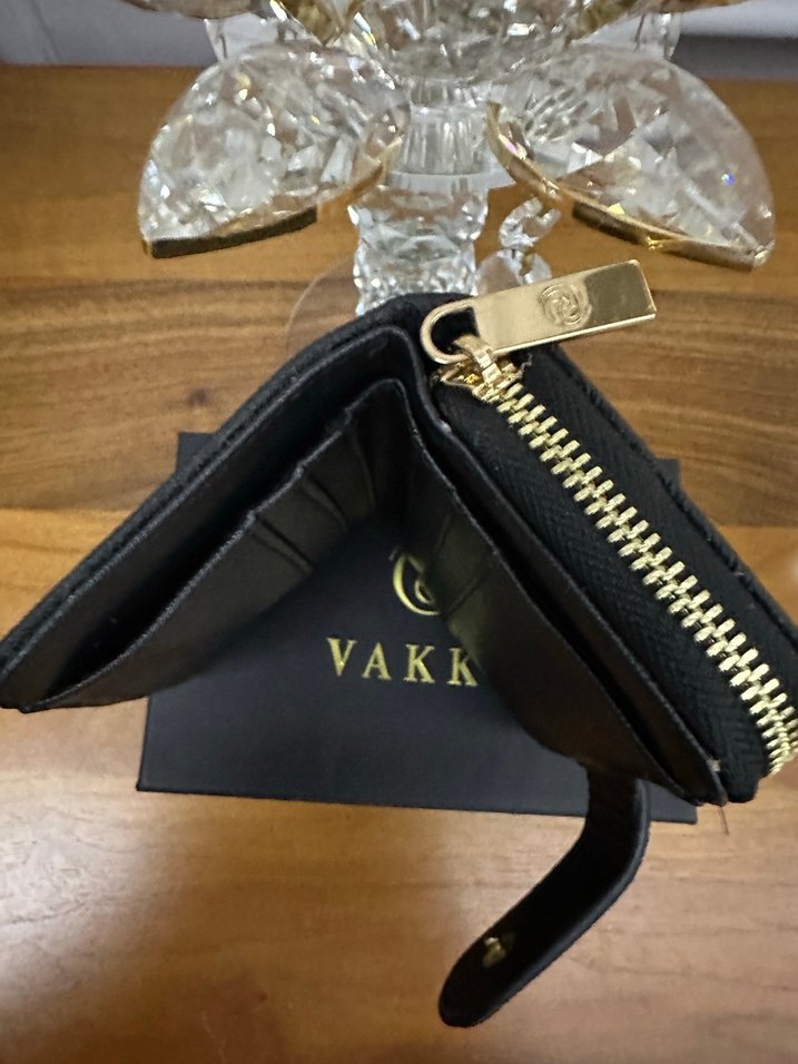 Vakko Siyah Deri Fermuarlı Kadın Cüzdan - Görsel 3
