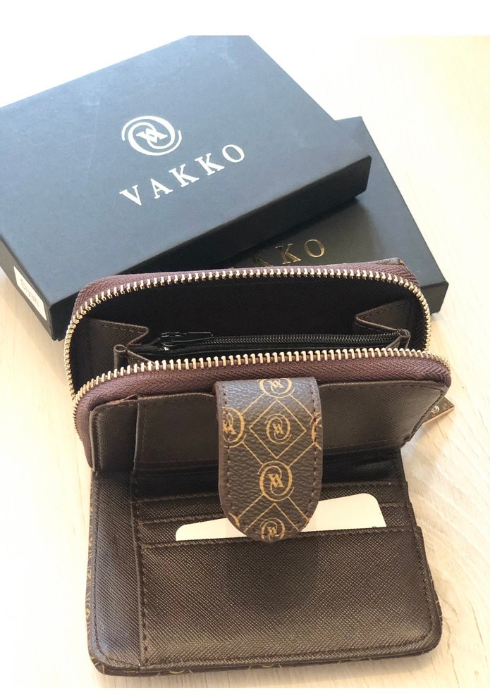 Vakko Deri Kadın Cüzdanı - Klasik Şıklık - Görsel 4