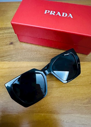 Prada Siyah  Kadın Güneş Gözlüğü Prada kutulu - Görsel 6