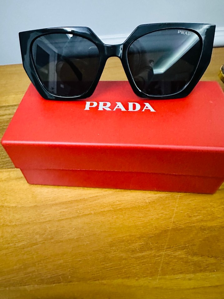 Prada Siyah  Kadın Güneş Gözlüğü Prada kutulu - Görsel 5
