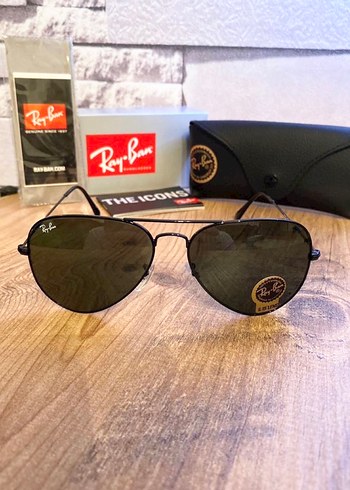 Ray Ban