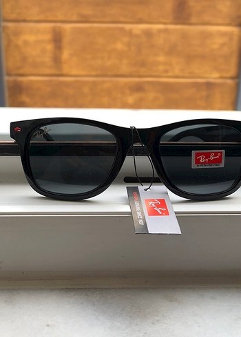 Ray-Ban Siyah Parlak unisex  Güneş Gözlüğü - Görsel 3