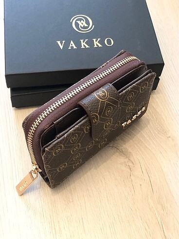 Vakko Vakko yeni kutulu cüzdan ve çanta
