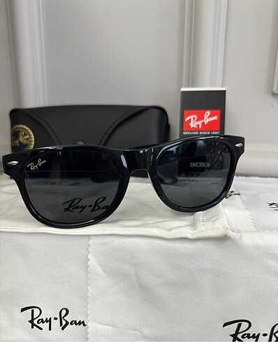 Ray Ban Ray Ban Wayfarer unisex Parlak Siyah