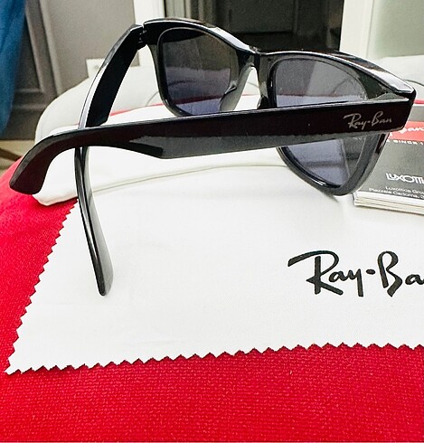 Ray Ban Ray Ban unisex parlak siyah