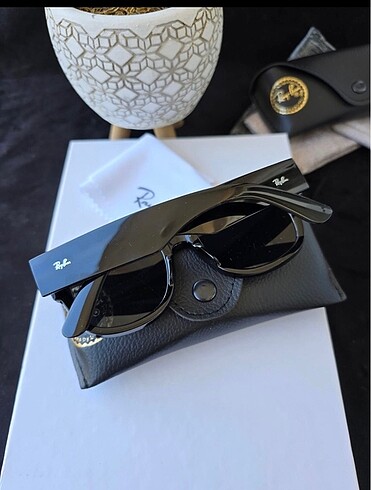 Ray Ban Ray Ban Mega Wayfarer Ray Ban Deri Kutu Hediyeli
