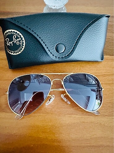 Ray Ban unisex Ray Ban deri kutu hediyeli güneş gözlüğü