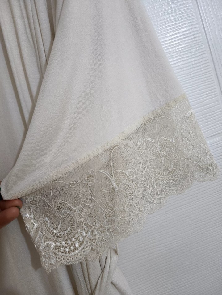 Beyaz Uzun Bohem Kadın Sabahlık - Görsel 2