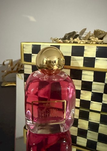 Kadın Parfümü Mystic Petals 50 ml - Görsel 2