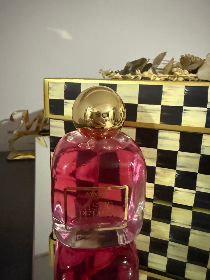 Kadın Parfümü Mystic Petals 50 ml - Görsel 2