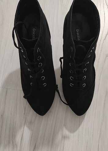 Deichmann Deichmann bayan bot