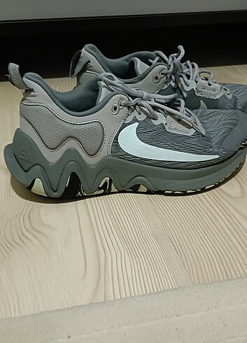 Nike Basketbol Ayakkabısı...