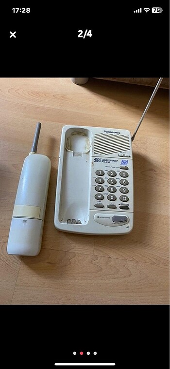 Nostaljik antenli telefon