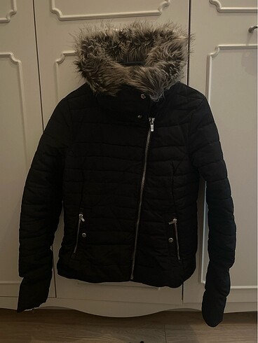 Bershka Mont