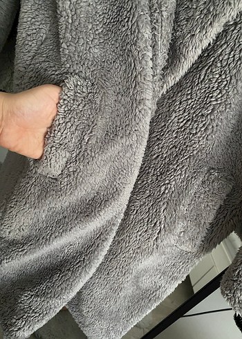 Gri Uzun Peluş Kadın Kaban - Görsel 3