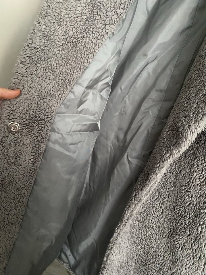 Gri Uzun Peluş Kadın Kaban - Görsel 4