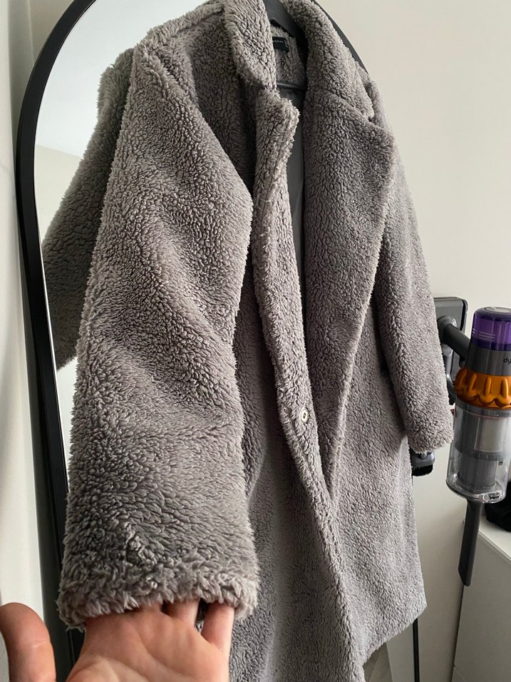 Gri Uzun Peluş Kadın Kaban - Görsel 2