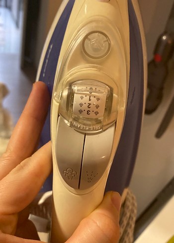 Parlak Beyaz Ütü - Görsel 3