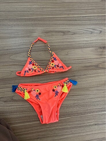 Ayarlanabilir kız bikini