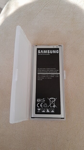 Samsung Galaxy Note 4 pil