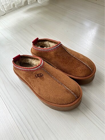 38 Beden Tertemiz UGG
