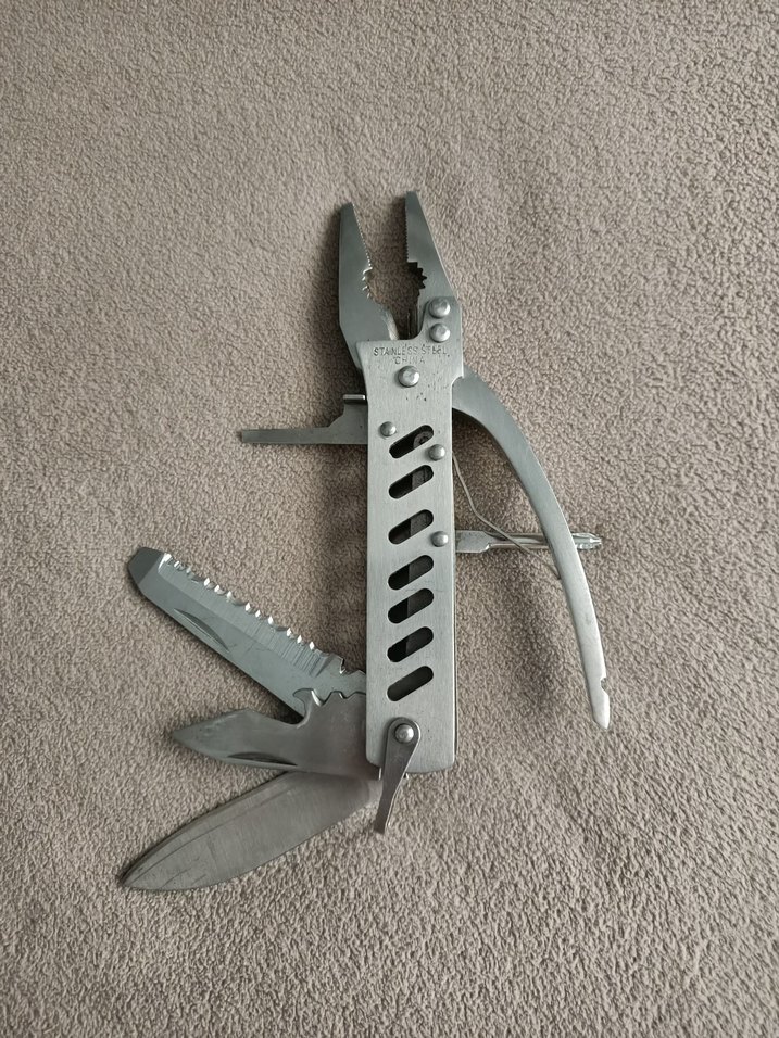 Kamuflaj Desenli Metal Çok Amaçlı kamp malzemesi - Görsel 3