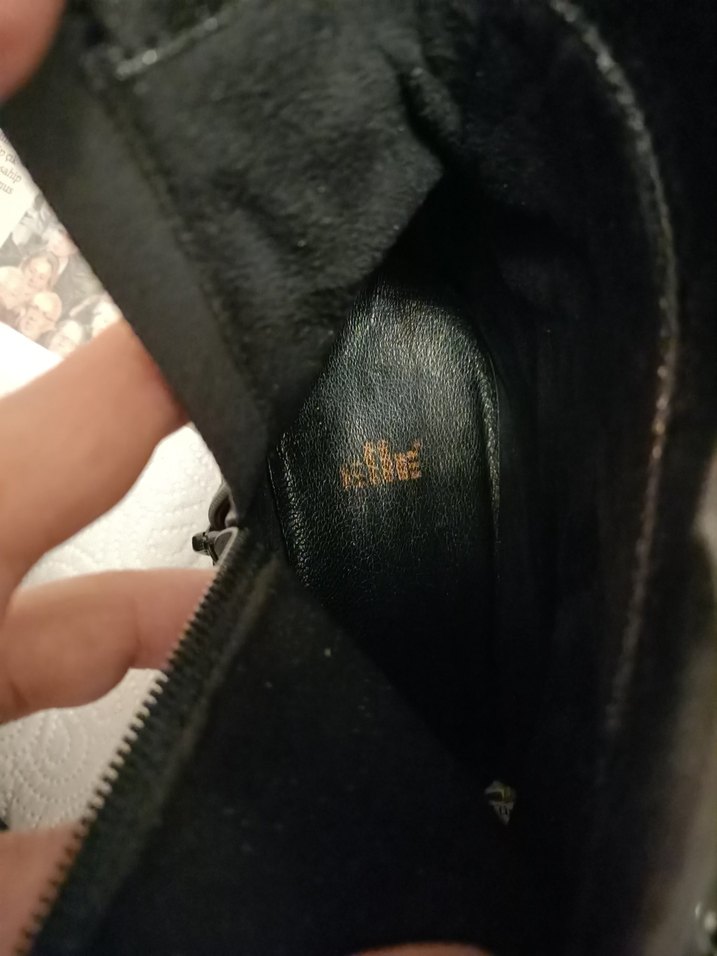 Elle Zincir Detaylı Siyah Deri Kadın Bot - Görsel 5