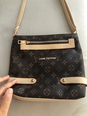 Louis Vuitton Çanta