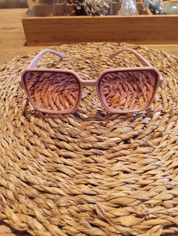 Pembe Bohem Tarz Kadın Güneş Gözlüğü - Görsel 4
