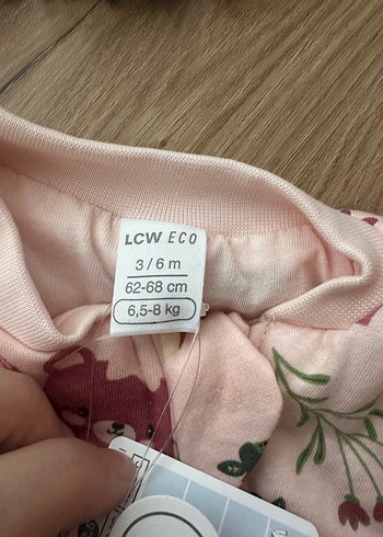 2.5 tog LC Waikiki Pembe Baskılı Fermuarlı Kız Bebek Uyku Tulumu - Görsel 4