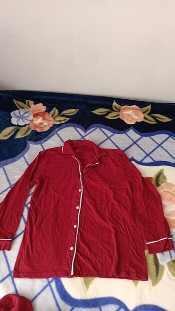 Diğer Kadın Düğmeli Pijama Takımı