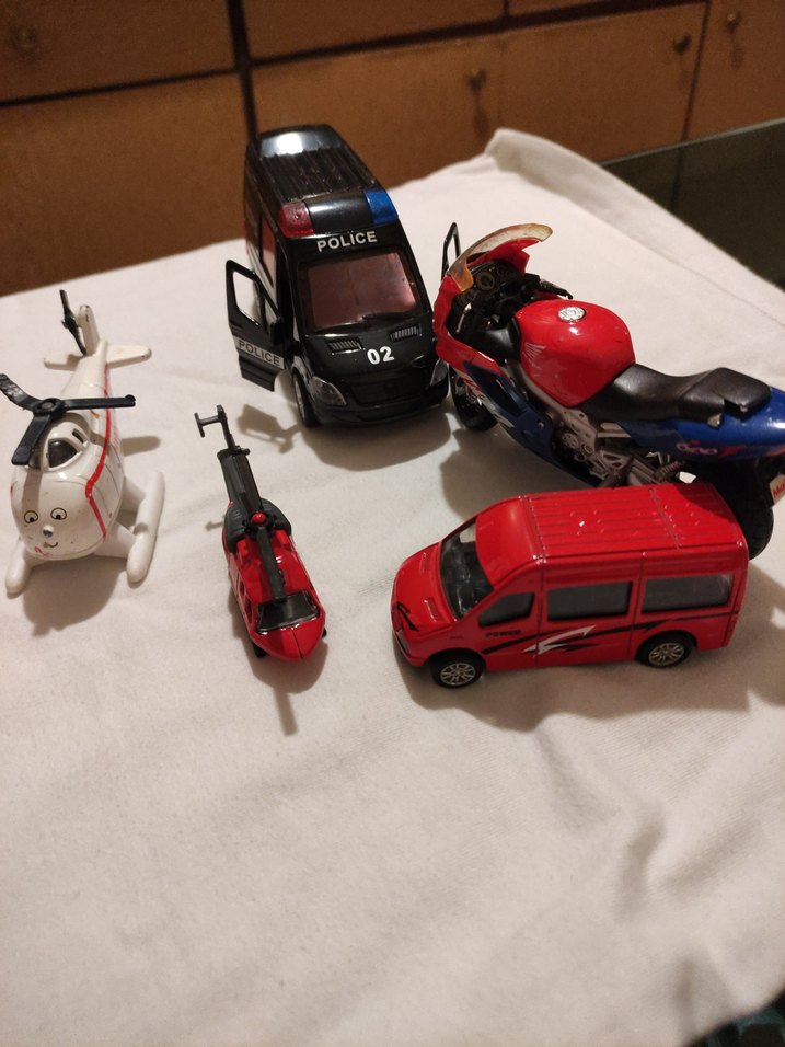 Renkli Oyuncak Araç Seti - Görsel 2