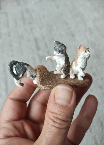 Kedili Dekoratif Minyatür Figür