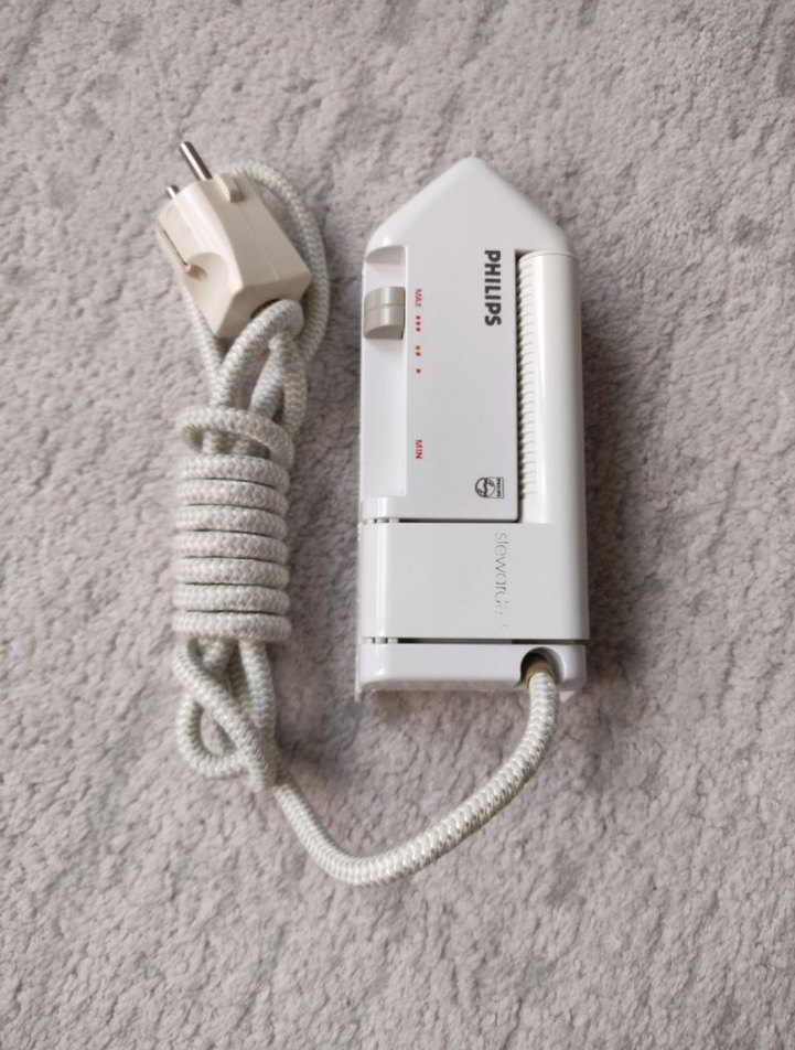 Philips Beyaz Stewardess  Seyahat Ütüsü. - Görsel 2