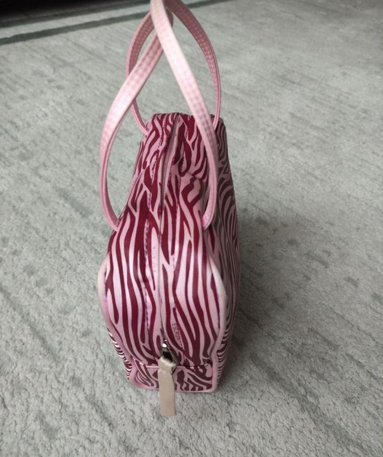 ESCADA Marka Kozmetik Çantası - Görsel 3