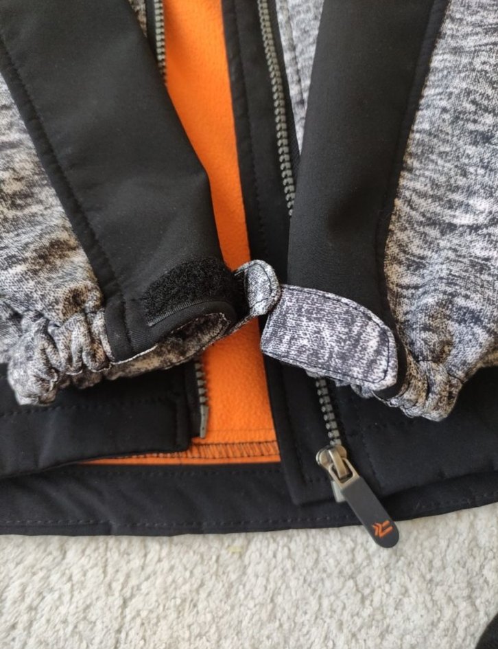 Kapüşonlu Erkek Çocuk Gri Fermuarlı Ceket - Görsel 2