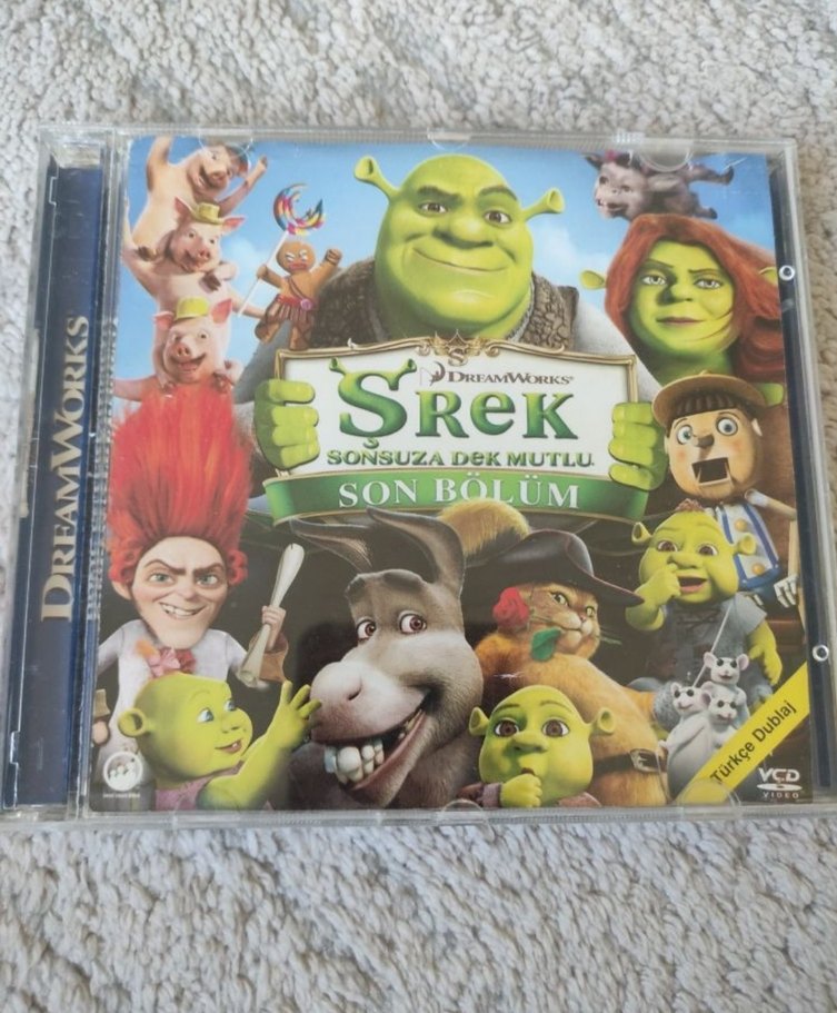 Shrek 4 ve Shrek'le Mutlu Yıllar Orijinal VCD İkili  Set. - Görsel 2