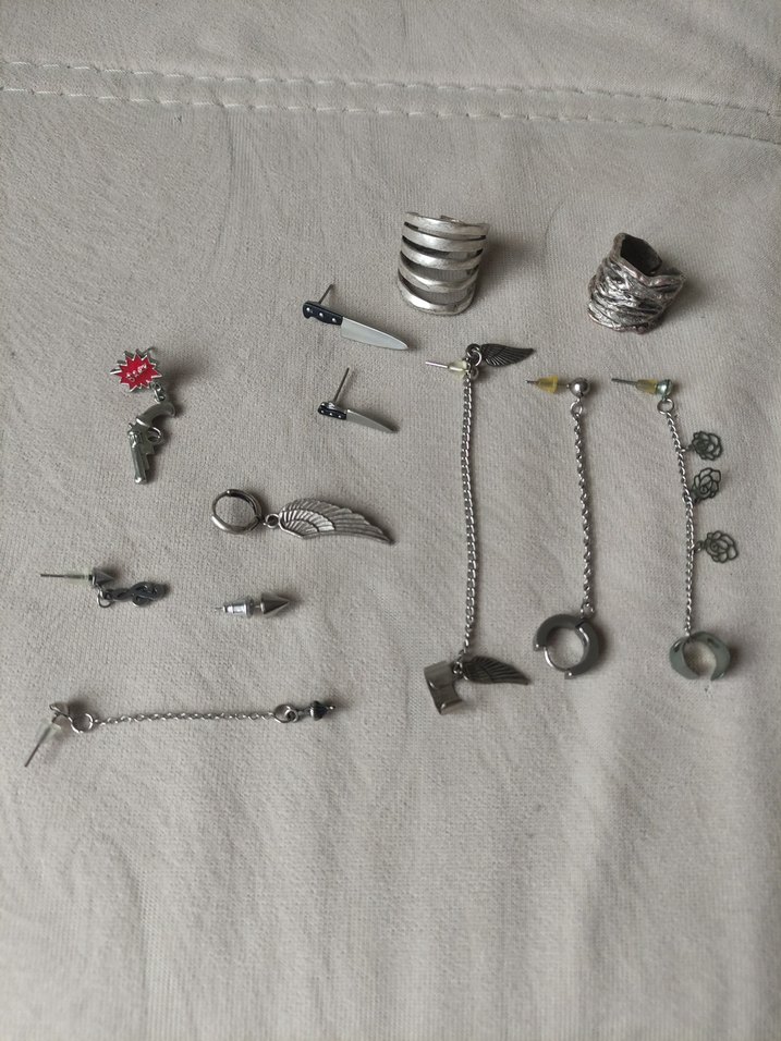 Gri Küpe Seti - Grunge Punk Tarzı - Görsel 3