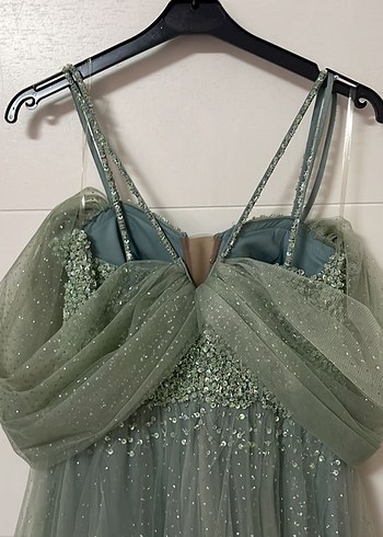 Straplez İşlemeli Yeşil Uzun Abiye Elbise - Görsel 8