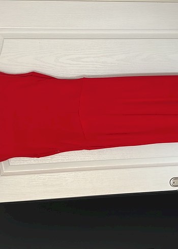 Kırmızı Drapeli Uzun Abiye Elbise - Görsel 5