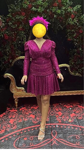 42 Beden Pembe payetli elbise