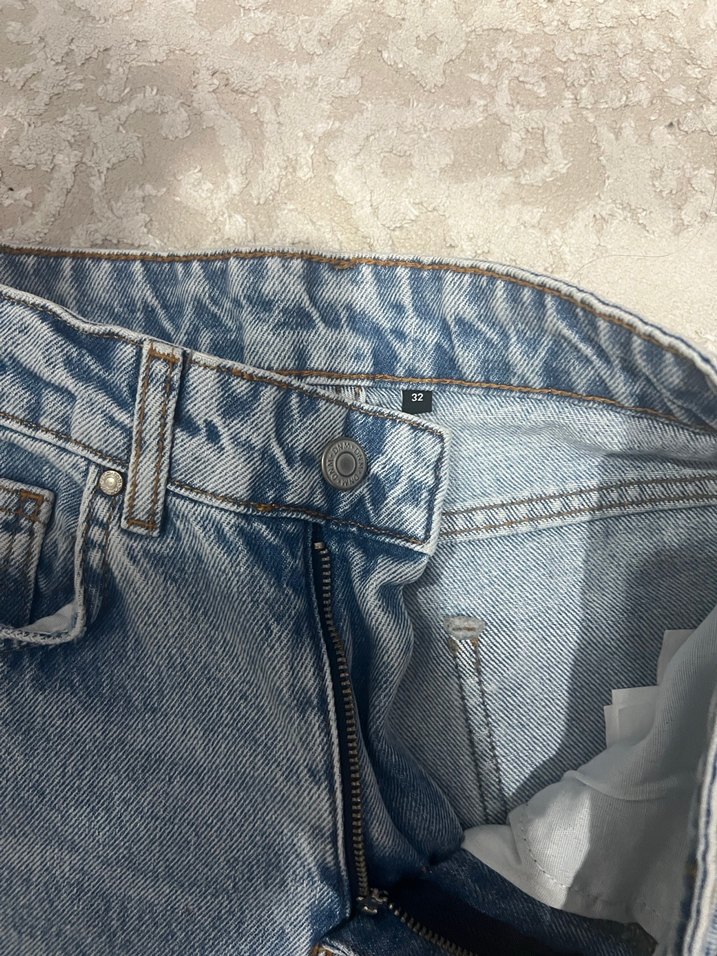 Gri Batik Desenli Rahat Kesim Kadın Kot Pantolon - Görsel 3