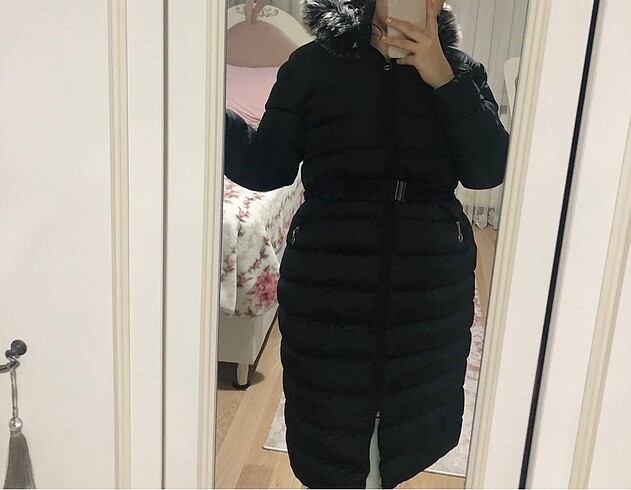 Moda Sahra Kemerli Kürklü Mont