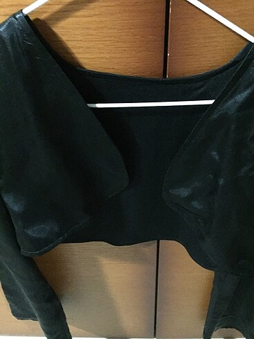 Saten bolero