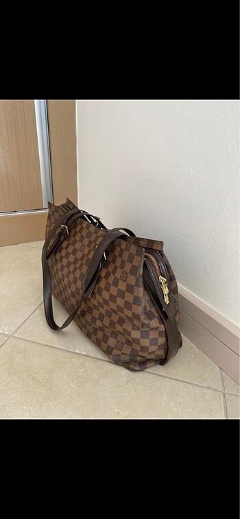 Louis Vuitton Louise vuitton