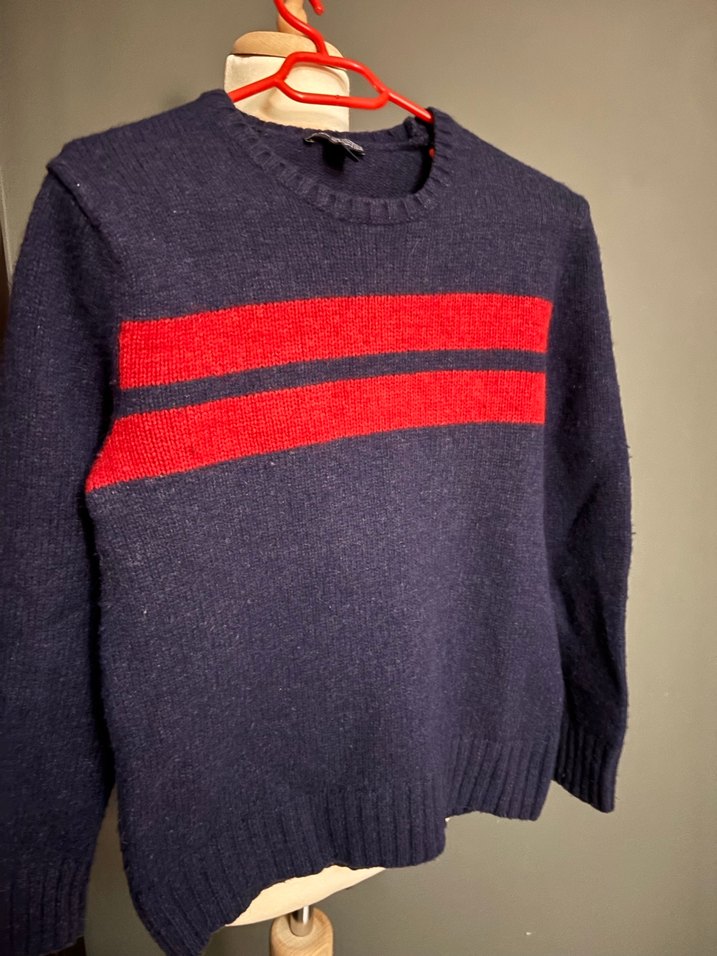 Orijinal gap Kadın Yün Kazak çok yeni - Görsel 3